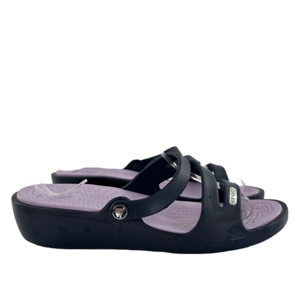 CROCS Shoes - Crocs womens sandals size 6 blue purple outdoors water 
slip on slides